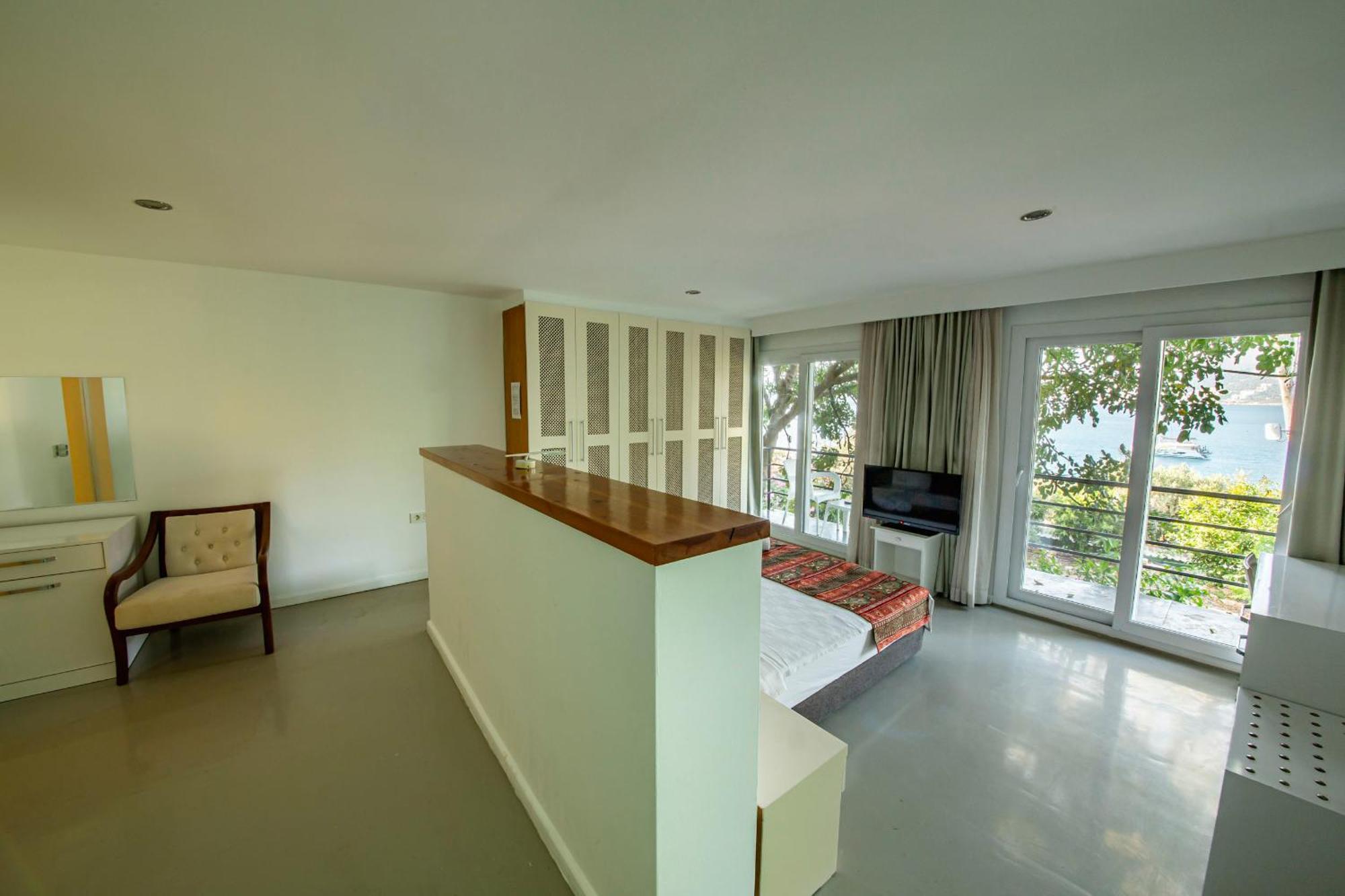La Moda Beach Hotel Каш Экстерьер фото