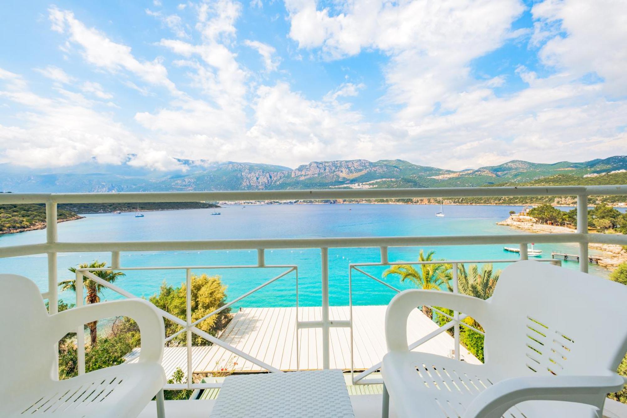 La Moda Beach Hotel Каш Экстерьер фото
