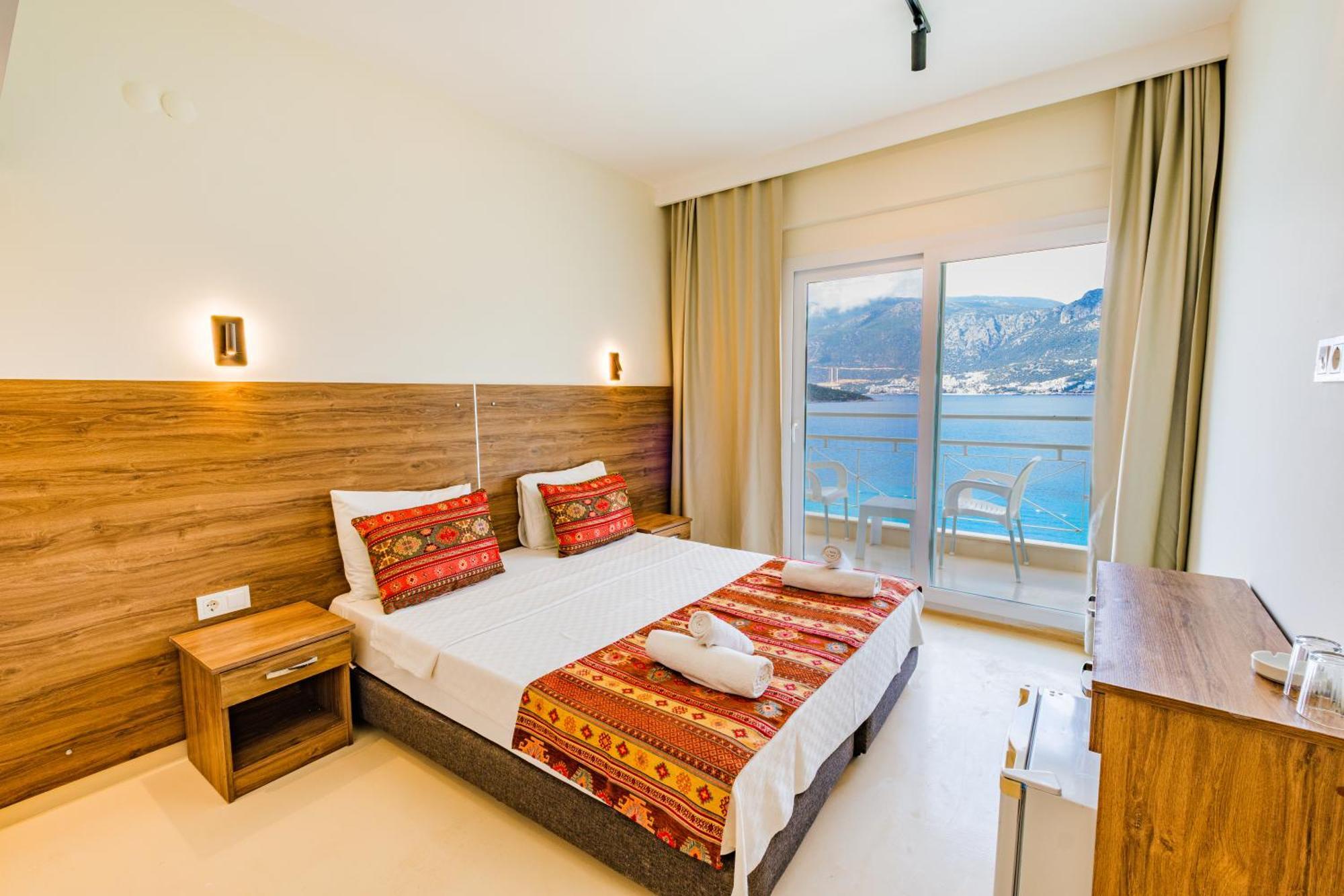 La Moda Beach Hotel Каш Экстерьер фото