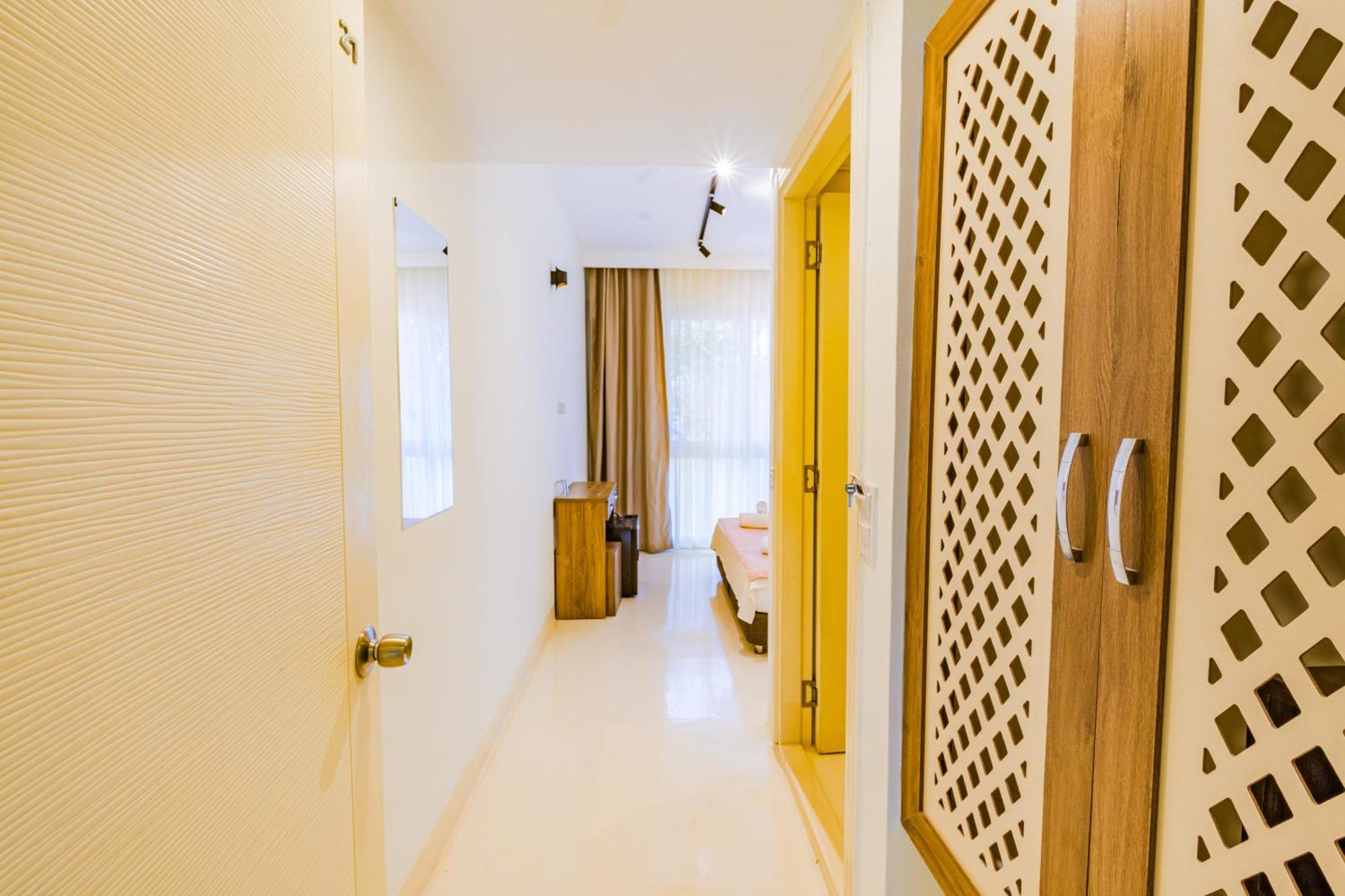 La Moda Beach Hotel Каш Экстерьер фото